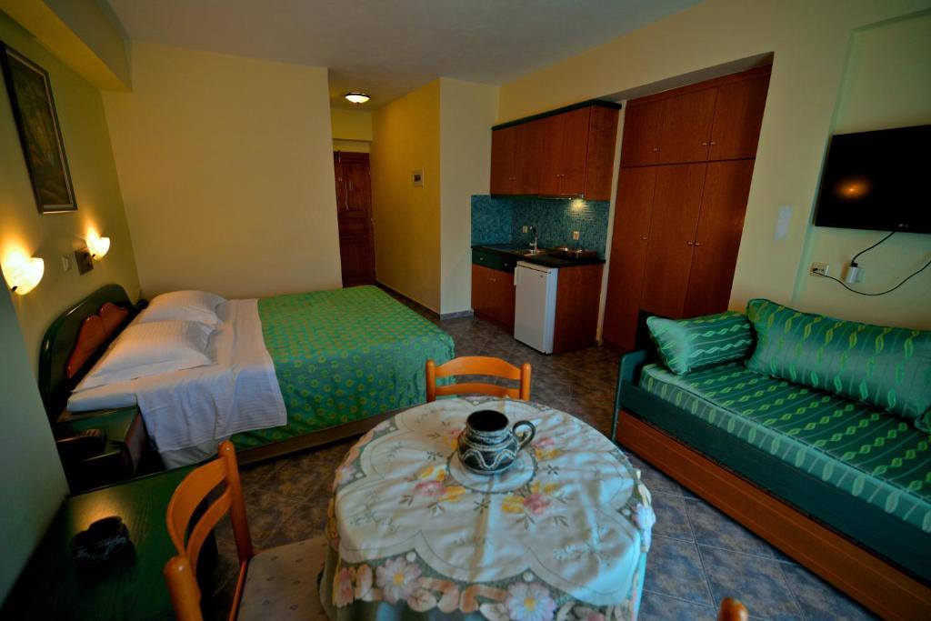 Hotel Odeon Vasilikí Habitación foto